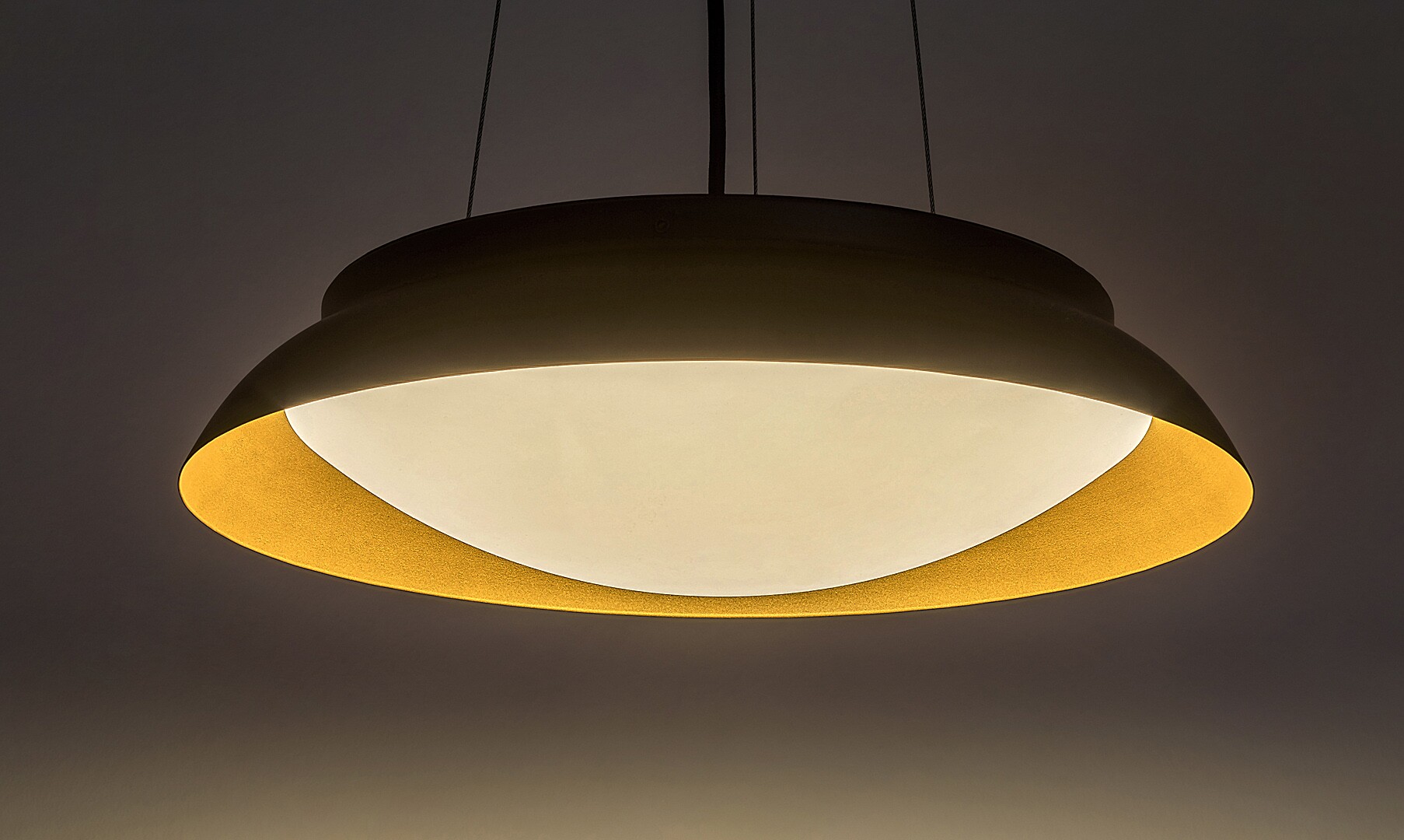 Rabalux Hafsa Pendelleuchte 1x24 W schwarz-gold 72134