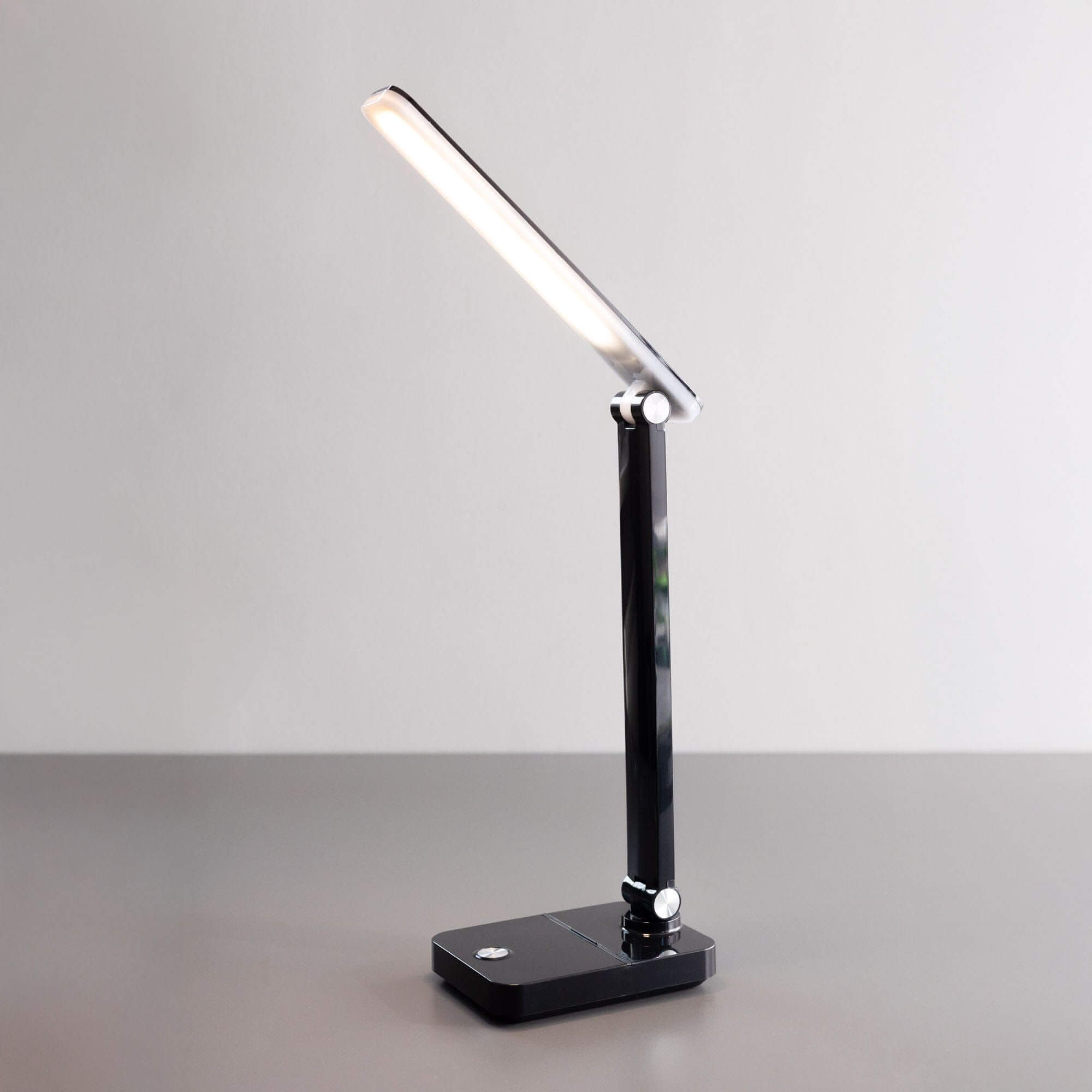 Zuma Line Biurkowa Tischlampe 1x8 W schwarz 1949-BK