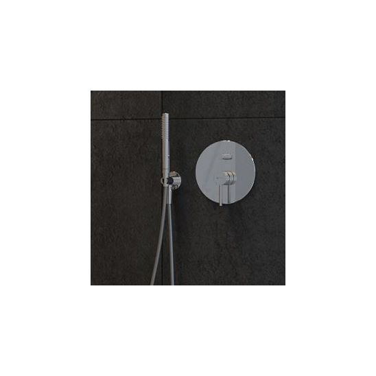 Set Kopfbrause Oltens Sondera 37002100, Badewannen- und Duscharmatur Oltens Molle 34100100, 39400100, 37101110, 39304100, 37200100