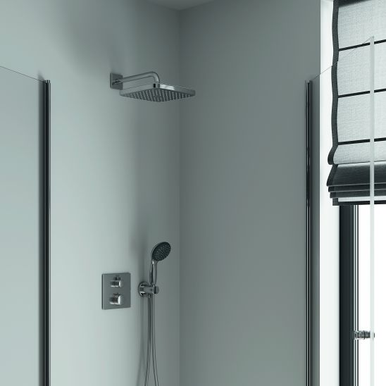 Set Badewannen- und Duscharmatur Grohe Eurocube 24062000, Kopfbrause Grohe Vitalio Comfort 26695000, 26405000, 35600000, 27851000
